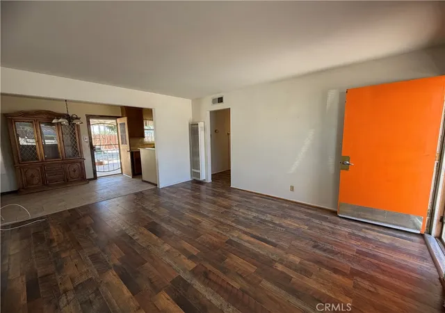3rd image of 1901 Sunset St, Barstow, CA 92311 | MLS# HD26135883
