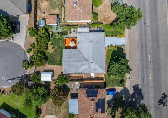 Photo 3 of Single family home for sale at 1450 Walnut, Red Bluff, CA 96080 | MLS# SN26135489 | Listing updated on 2026-09-30