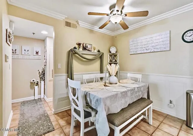 5th image of 5805 Oak Bend Ln, Oak Park, CA 91377