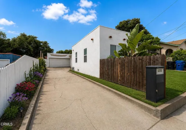 Photo 3 of Single family home for sale at 1155 Richmond Rd, Santa Paula, CA 93060 | MLS# V1-37148 | Listing updated on 2026-09-07