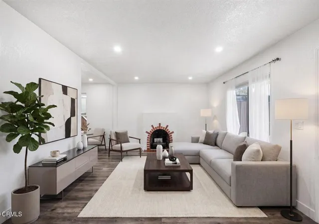Photo 4 of Single family home for sale at 1155 Richmond Rd, Santa Paula, CA 93060 | MLS# V1-37148 | Listing updated on 2026-09-07
