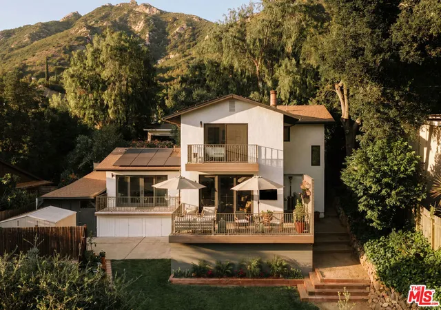 Photo 3 of Single family home for sale at 685 Wonder View Dr, Calabasas, CA 91302 | MLS# 26847723 | Listing updated on 2026-10-08