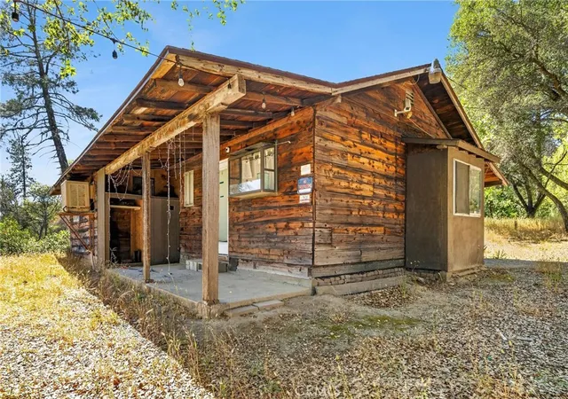 Photo 3 of Single family home for sale at 804 Craig Access Rd, Oroville, CA 95966 | MLS# SN26136167 | Listing updated on 2026-06-30