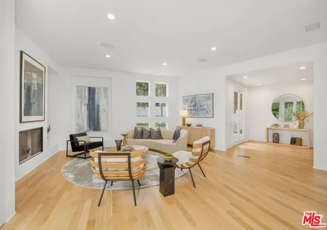 5th image of 1414 Mockingbird Pl, West Hollywood, CA 90069 | MLS# 26850689