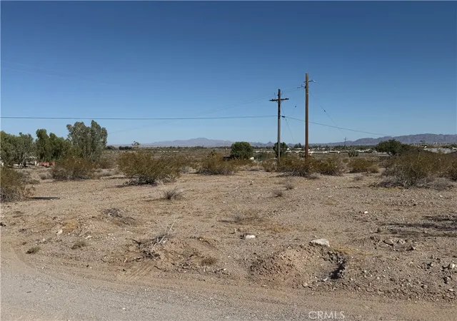 3rd image of 4250 Needles Hwy, Needles, CA 92363 | MLS# JT26136189