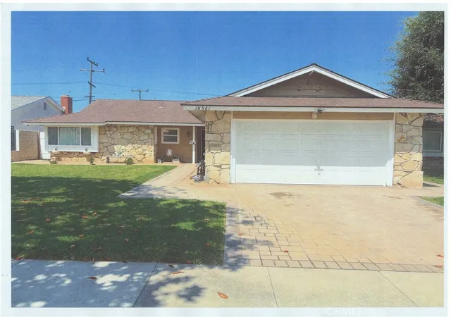 Homes for sale in Fountain Valley, CA | 18561 Lime Cir, Fountain Valley, CA 92708 | MLS# OC26127864
