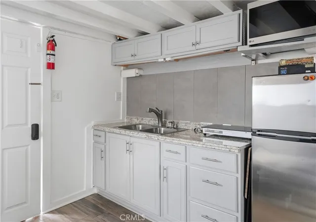 Photo 4 of Single family home for sale at 328 Clay St, Fillmore, CA 93015 | MLS# SR26136179 | Listing updated on 2026-09-30