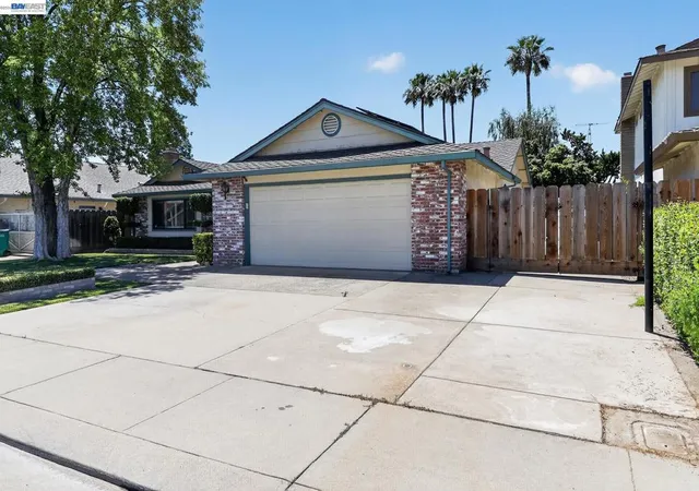 Homes for sale in Manteca, CA | 14811 Seminole Way, Manteca, CA 95336 | MLS# 41139221