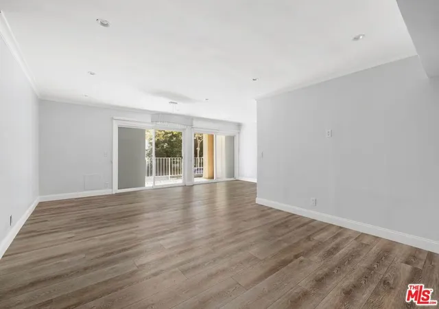 Homes for sale in Beverly Hills, CA | 423 S Rexford Dr #106, Beverly Hills, CA 90212 | MLS# 26850861