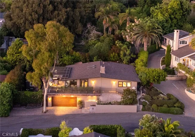 Homes for sale in Laguna Beach, CA | 575 Center St, Laguna Beach, CA 92651 | MLS# NP26136145