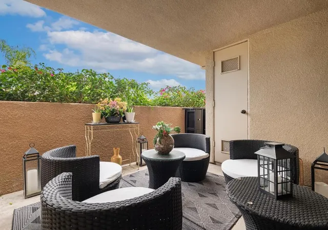 Photo 1 of Condo for sale at 222 N Calle El Segundo #561, Palm Springs, CA 92262 | MLS# 219149508DA | Listing updated on 2026-10-02