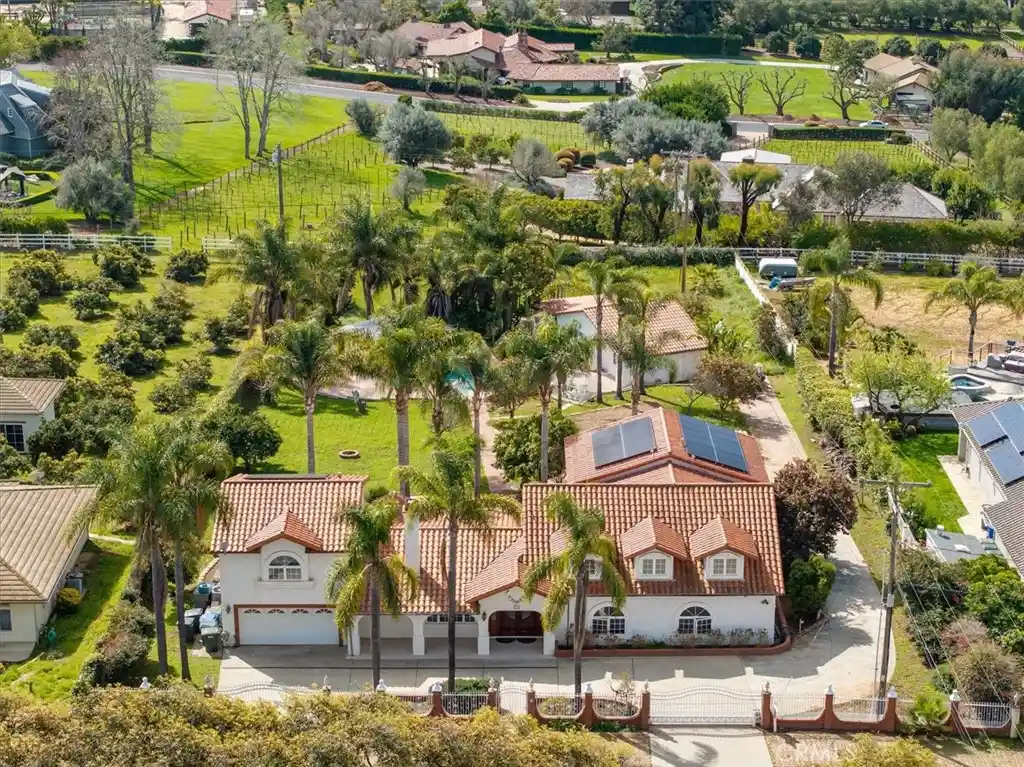 Photo 1 of Sale Pending at 354 Rancho Camino, Fallbrook, CA 92028 | MLS# SW26136221 | Listing updated on 2026-10-26