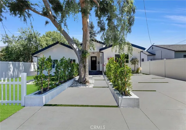 Homes for sale in Reseda, CA | 7508 Claire Ave, Reseda, CA 91335 | MLS# SR26136250