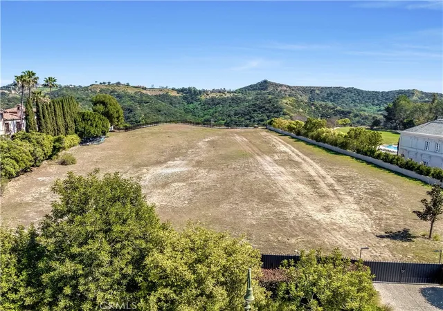 Photo 2 of Land for sale at 45 Beverly Park Cir, Beverly Hills, CA 90210 | MLS# OC26136259 | Listing updated on 2026-06-24