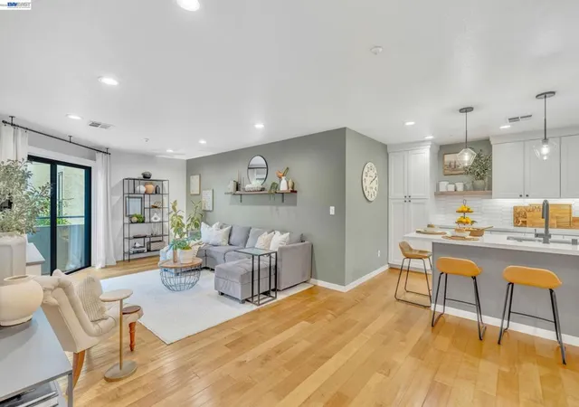 1st image of 1201 Alta Vista Dr #108, Walnut Creek, CA 94596 | MLS# 41139232