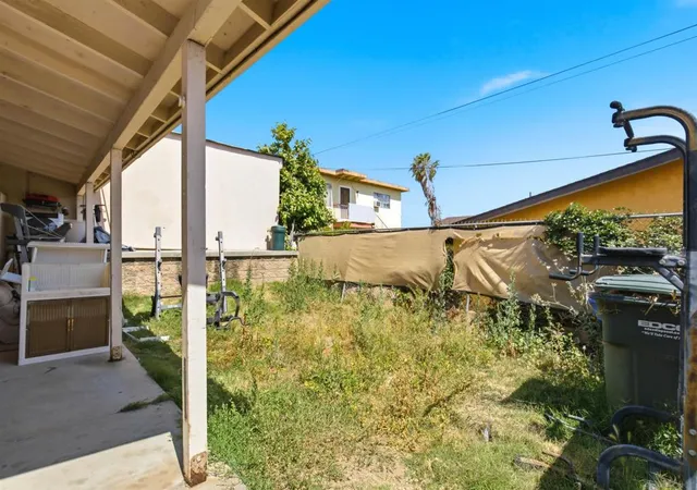 Listing Photo 3 - Condo for sale in building located at 2830 E 8th St, National City, CA 91950