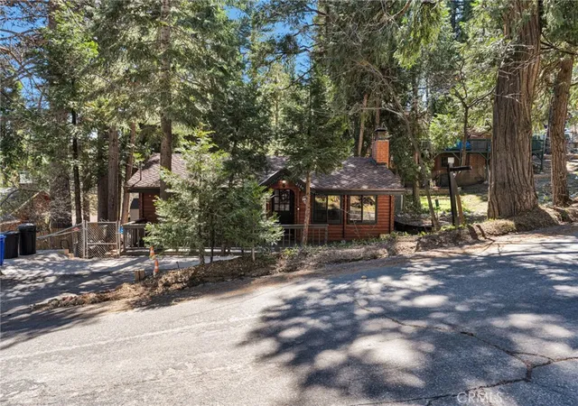 Homes for sale in Running Springs, CA | 2130 Spring Oak, Running Springs, CA 92382 | MLS# CV26071092