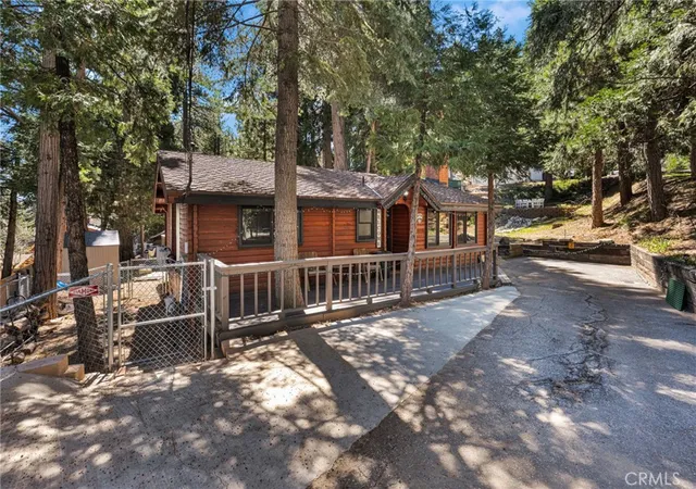 3rd image of 2130 Spring Oak, Running Springs, CA 92382 | MLS# CV26071092