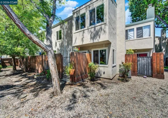 Homes for sale in Concord, CA | 1896 San Vincente Dr #12, Concord, CA 94519 | MLS# 41139240