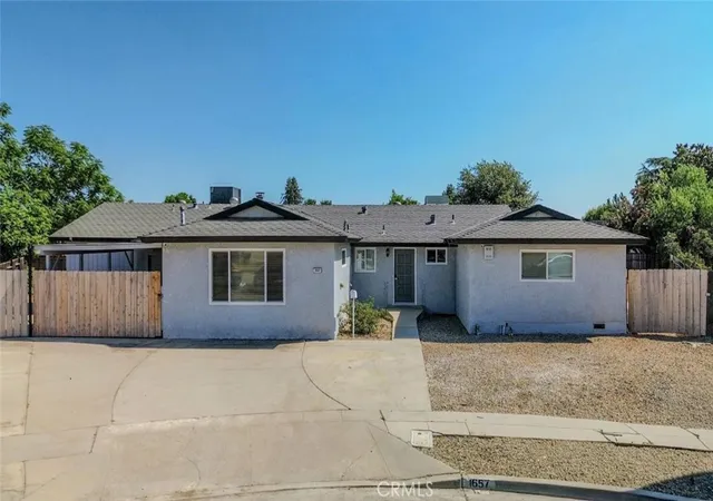 Homes for sale in Fresno, CA | 1657 E Paul, Fresno, CA 93710 | MLS# FR26136364