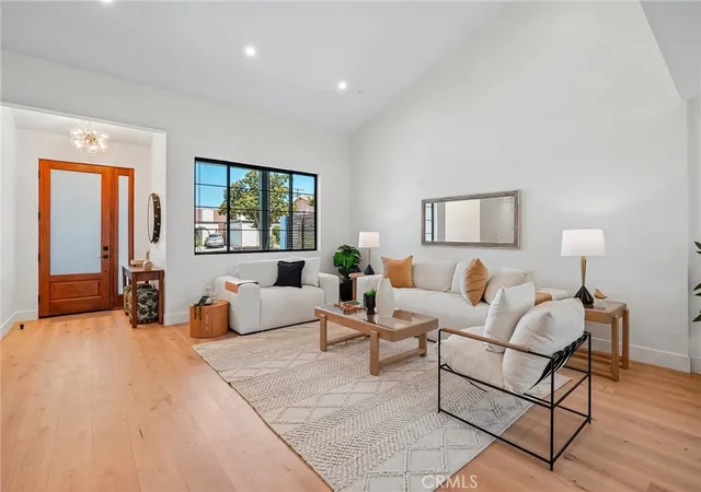 Photo 3 of Sale Pending at 17007 Haas Ave, Torrance, CA 90504 | MLS# SB26130713 | Listing updated on 2026-09-21