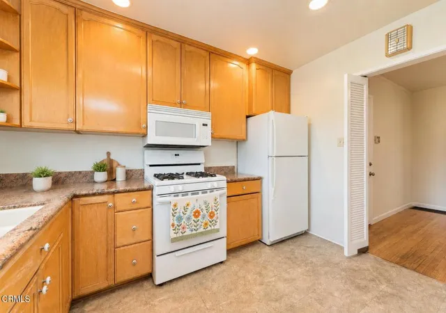 Homes for sale in Glendale, CA | 1617 N Verdugo Rd, Glendale, CA 91208 | MLS# P1-27724