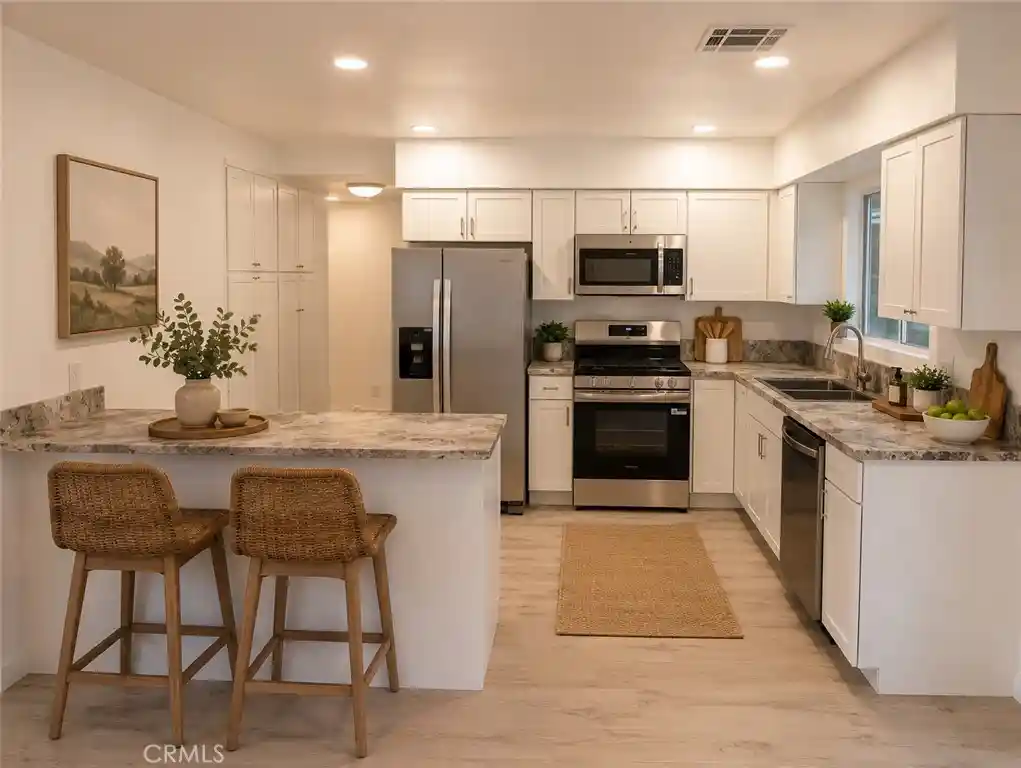 Listing Photo 1 - Condo for sale in 611 S Palm located at 611 S Palm, Hemet, CA 92543 - Unit 611 S Palm