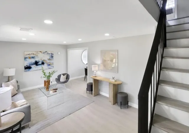 2nd image of 1526 Desdemona Ct, San Jose, CA 95121 | MLS# ML82051159