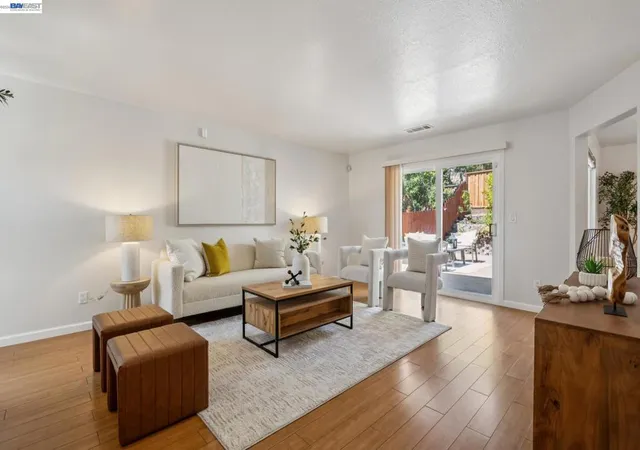 Photo 3 of Single family home for sale at 28086 Thorup Ln, Hayward, CA 94542 | MLS# 41139250 | Listing updated on 2026-06-29