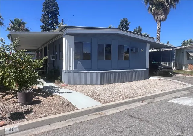 Photo 2 of Manufactured home for sale at 46 Roud Table Dr, Riverside, CA 92507 | MLS# CV26136442 | Listing updated on 2026-09-24