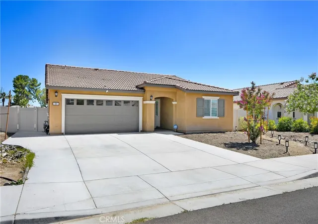 Photo 1 of Single family home for sale at 584 Directo, San Jacinto, CA 92583 | MLS# IG26135914 | Listing updated on 2026-09-24
