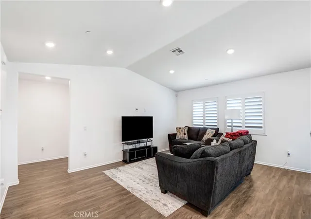Photo 3 of Single family home for sale at 584 Directo, San Jacinto, CA 92583 | MLS# IG26135914 | Listing updated on 2026-09-24