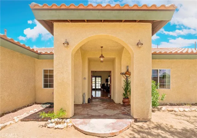 Photo 3 of Sale Pending at 4343 Avalon, Yucca Valley, CA 92284 | MLS# JT26136391 | Listing updated on 2026-10-04