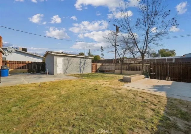 5th image of 3209 Idaho, Bakersfield, CA 93305 | MLS# PW26136503