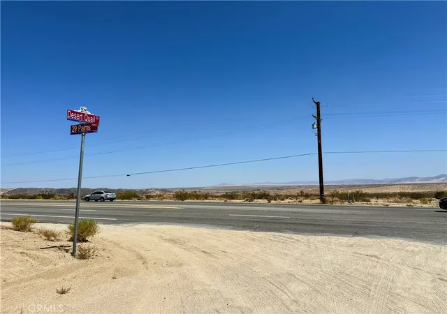 Homes for sale in 29 Palms, CA | 70000 29 Palms Hwy, 29 Palms, CA 92277 | MLS# JT26125655