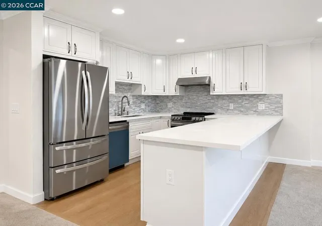 Photo 3 of Condo for sale at 1208 Skycrest Dr #5, Walnut Creek, CA 94595 | MLS# 41139263 | Listing updated on 2026-10-07