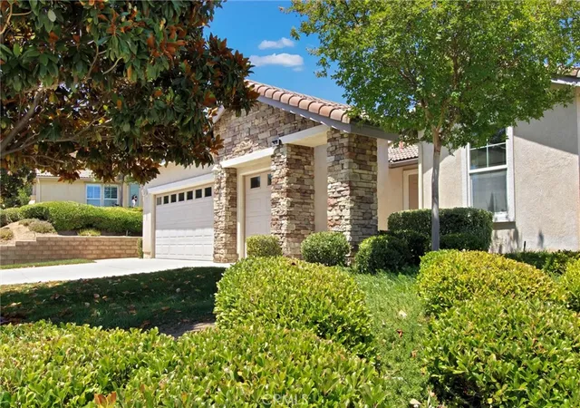 Photo 1 of Single family home for sale at 29098 Parkhill Ct, Menifee, CA 92584 | MLS# SW26136100 | Listing updated on 2026-10-06