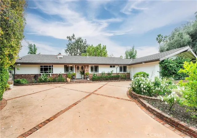 1st image of 16722 Knollwood Dr, Granada Hills, CA 91344 | MLS# SR26136546