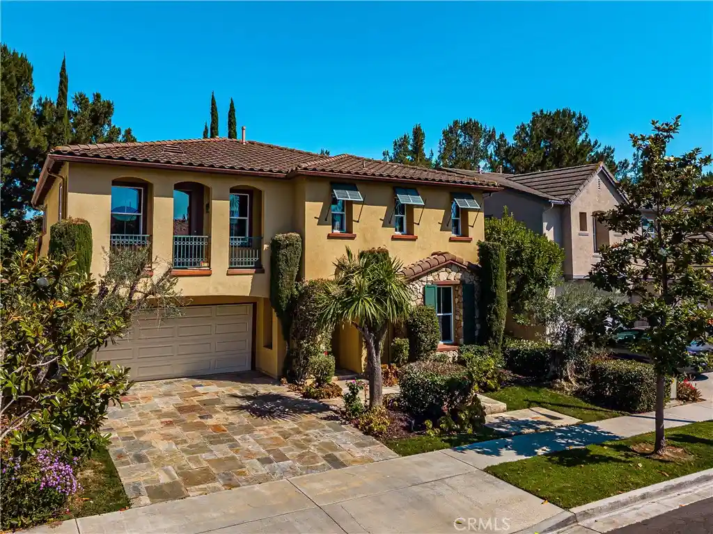 Photo 1 of Single family home for sale at 6 Thorn Hl, Irvine, CA 92602 | MLS# PW26136550 | Listing updated on 2026-10-29