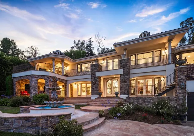 Photo 4 of Single family home for sale at 11947 Iredell St, Studio City, CA 91604 | MLS# NDP2606010 | Listing updated on 2026-06-24