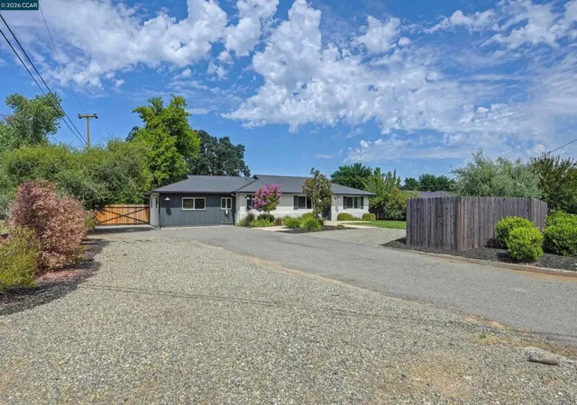 Photo 1 of Sale Pending at 4246 Laird Rd, Loomis, CA 95650 | MLS# 41139277 | Listing updated on 2026-07-01