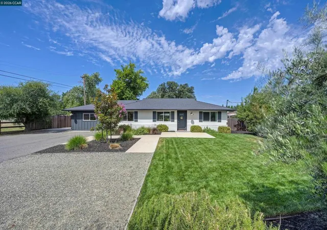 Photo 3 of Sale Pending at 4246 Laird Rd, Loomis, CA 95650 | MLS# 41139277 | Listing updated on 2026-07-01