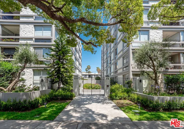Photo 2 of Condo for sale at 318 N Maple Dr #506, Beverly Hills, CA 90210 | MLS# 26851059 | Listing updated on 2026-10-02