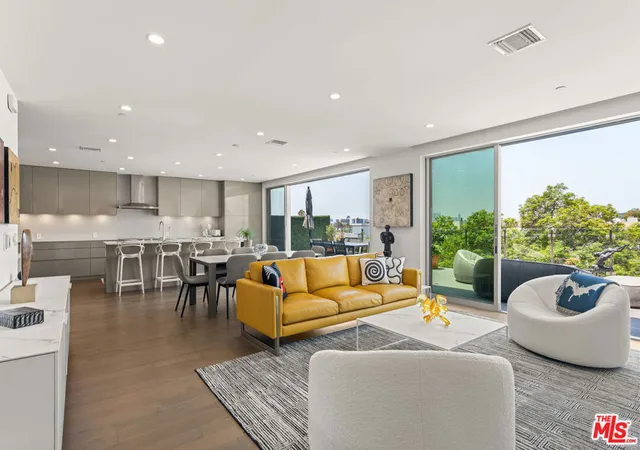 1st image of 728 N Sweetzer Ave, Los Angeles, CA 90069
