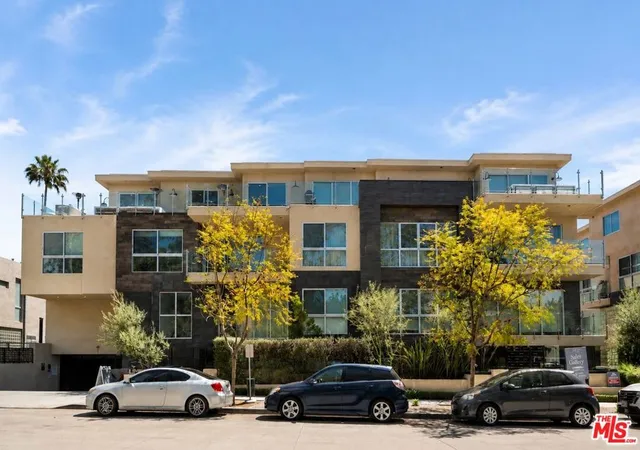 32nd image of 728 N Sweetzer Ave #403, West Hollywood, CA 90069 | MLS# 26851001