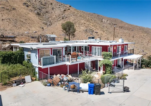 3rd image of 8929 Central Rd, Apple Valley, CA 92308 | MLS# IV26135596