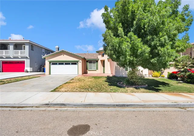 Homes for sale in Victorville, CA | 11984 Russell Ct, Victorville, CA 92392 | MLS# HD26136679