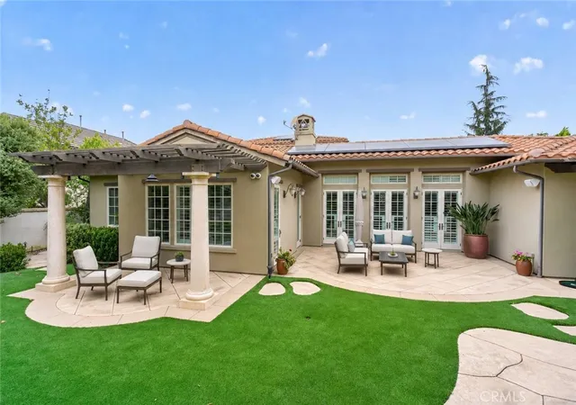 Homes for sale in Calabasas, CA | 3960 Prado De Verde, Calabasas, CA 91302 | MLS# SR26135338