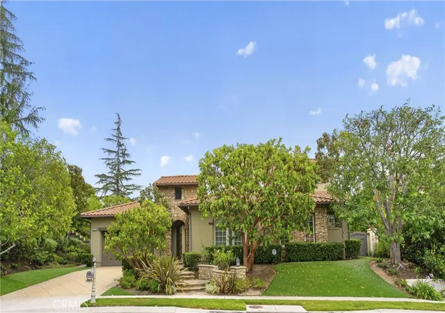 Homes for sale in Calabasas, CA | 3960 Prado De Verde, Calabasas, CA 91302 | MLS# SR26135338