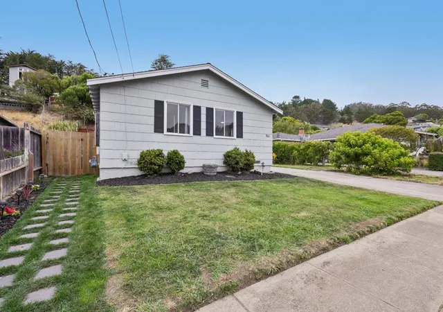 Homes for sale in Pacifica, CA | 867 Serena Dr, Pacifica, CA 94044 | MLS# ML82051244